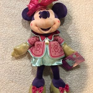 Minnie Main Attraction Mad Hatter Plush